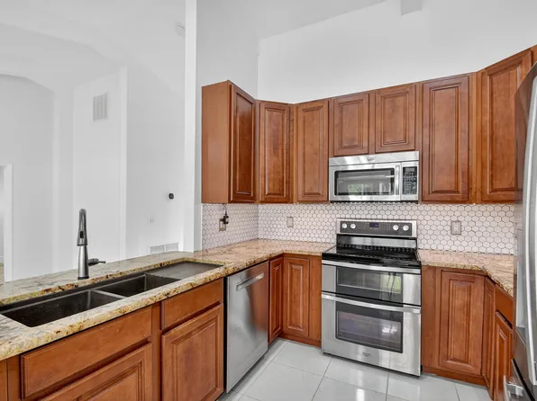 1877 Shower Tree Way, Wellington, FL 33414
