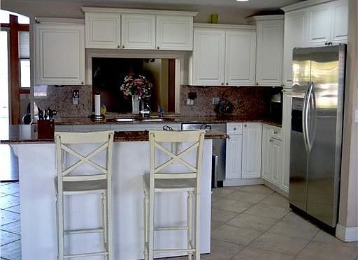 4th image of 1579 SW Albatross Way