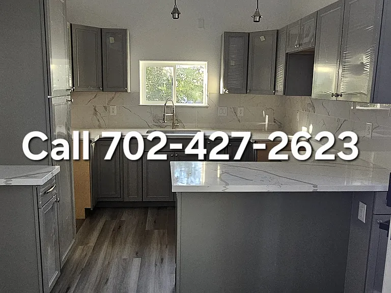 1370 Fairchild St — Photo 4