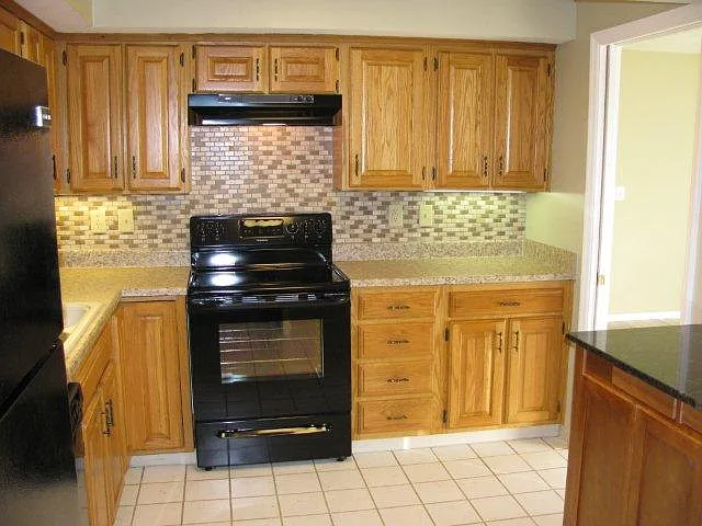 1428 Weybridge Rd #1428 — Photo 7