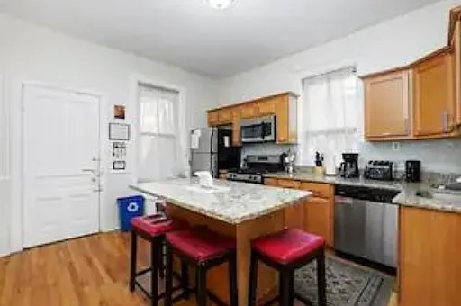 1414 W Fletcher St #1R — Photo 14