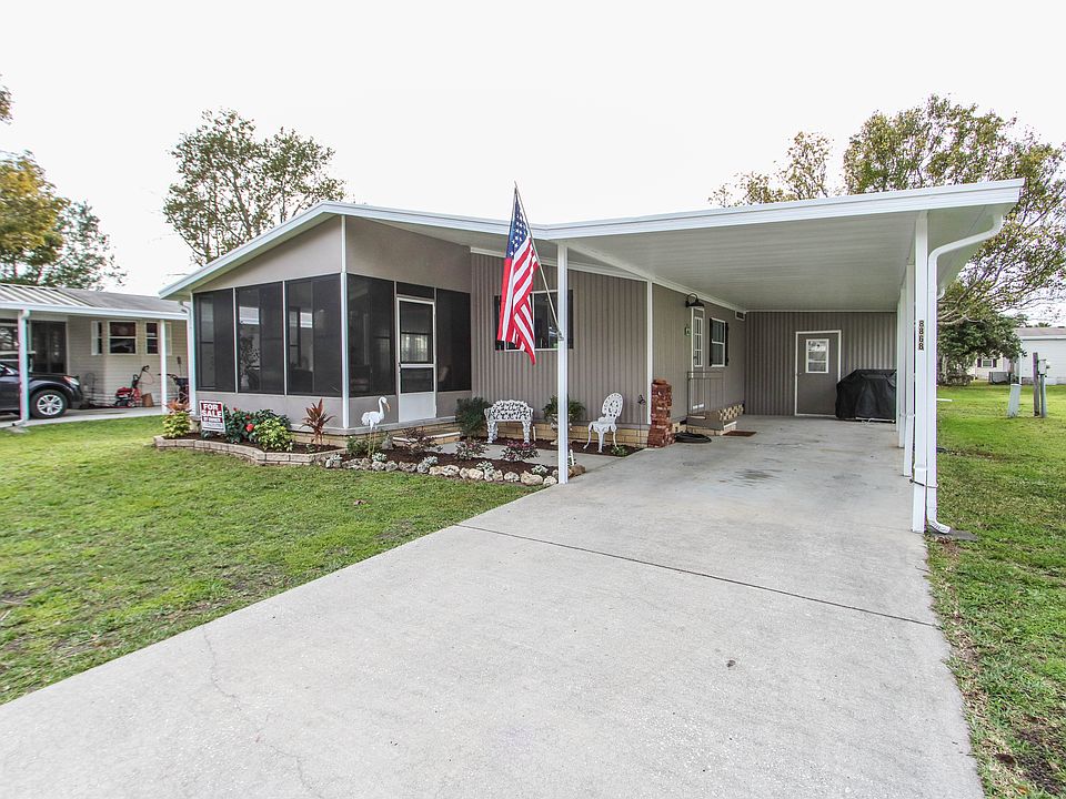 Front/carport