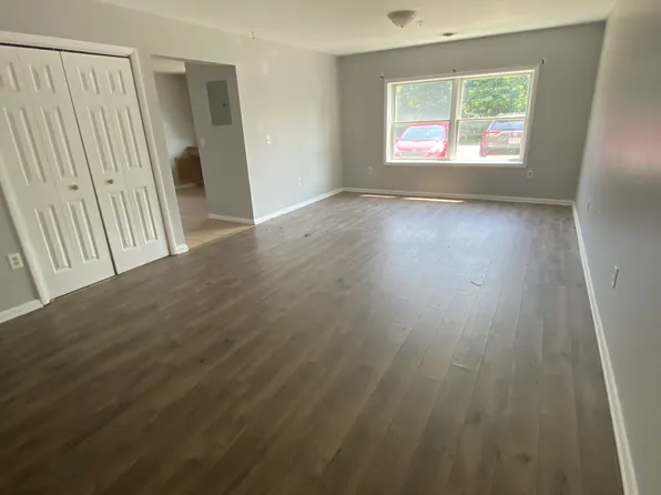 106 Project Rd, Troy, NY