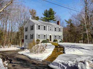 8 Shannon Rd, Hampstead, NH 03841