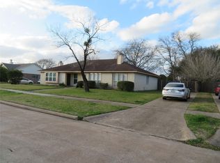 16310 Meadowbrook Farm Rd, Houston, TX 77082
