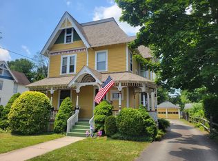 6 Spring St, Windsor, CT 06095