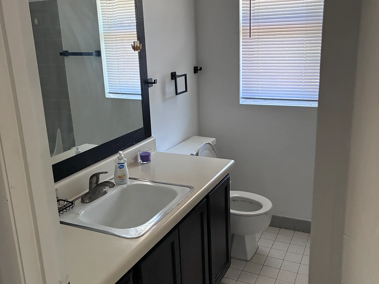 2 bed, 966 sqft, $1,050 — Photo 3