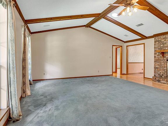 4th image of 11543 Thousand Oaks Dr