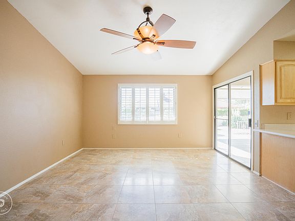 5th image of 12903 W Crystal Lake Dr
