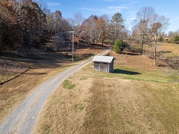 5th image of 235 Old Piney Rd