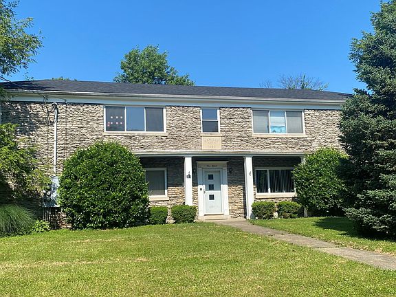 3rd image of 115 Delmont Dr