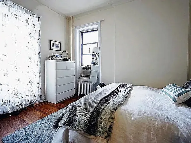 48 3rd Ave #3 — Photo 3
