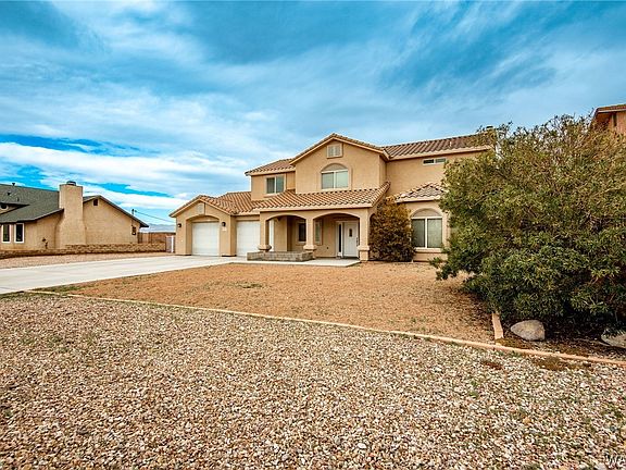4th image of 2597 Avenida Grande