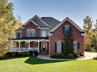 1700 Meadow Crest Ct, Matthews, NC 28104