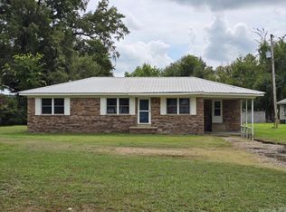296 Old Military Rd E, Colt, AR 72326