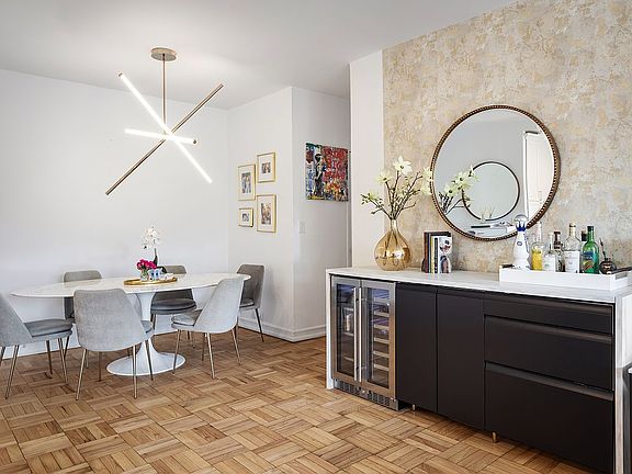 3rd image of 45 E 89th St APT 18G