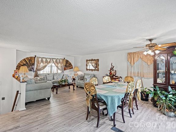 3rd image of 8619 Eaglewind Dr
