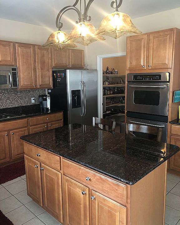 1st image of 6224 Opal Ln