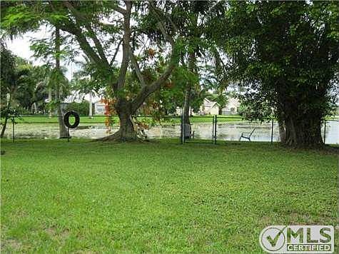 4th image of 6292 Lansdowne Cir