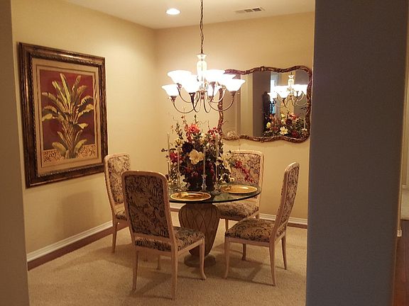 4th image of 25047 Cinnabar Ct