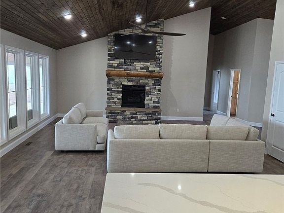 5th image of 908 Wynncrest Dr