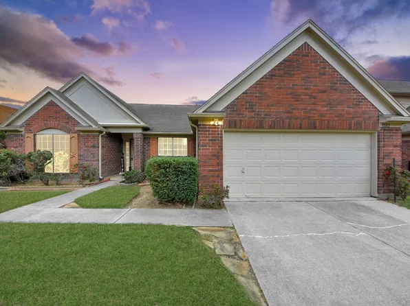 1722 Newmark Dr, Houston, TX 77014
