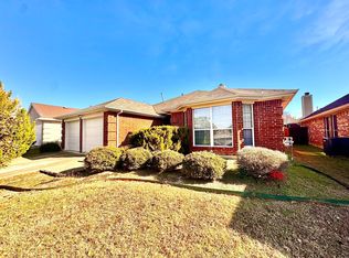 2844 Goldfinch Dr, Mesquite, TX 75181