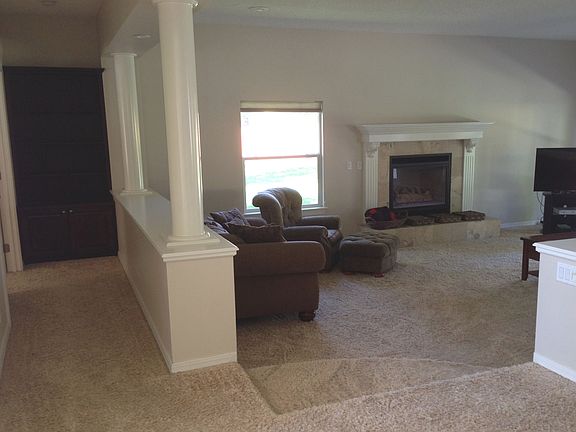 great room B