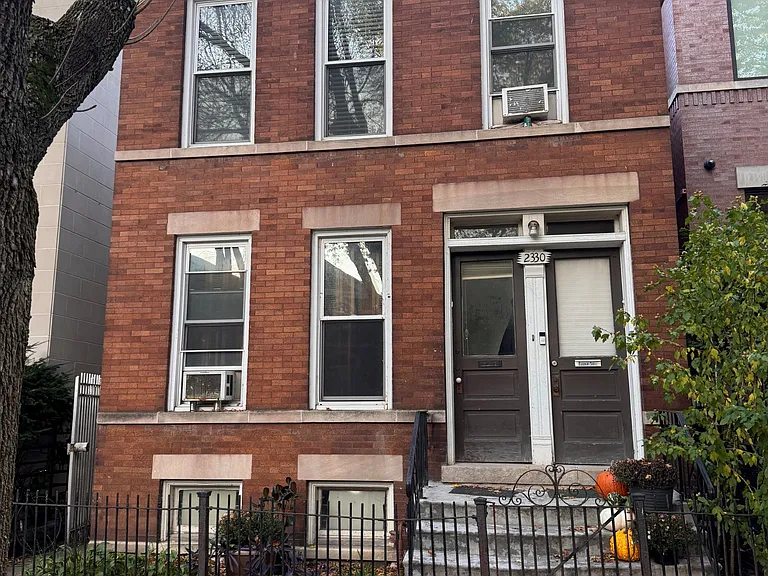 2330 N Janssen Ave #1B — Photo 7