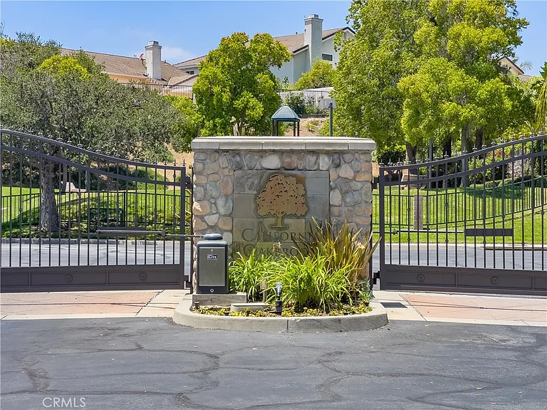 1699 Ramona Dr — Photo 62