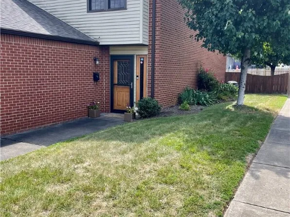 400 Ridge Ave, East Pittsburgh, PA 15112