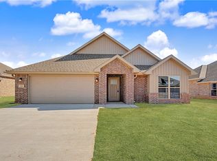 230 Ryker Rdg, Centerton, AR 72719