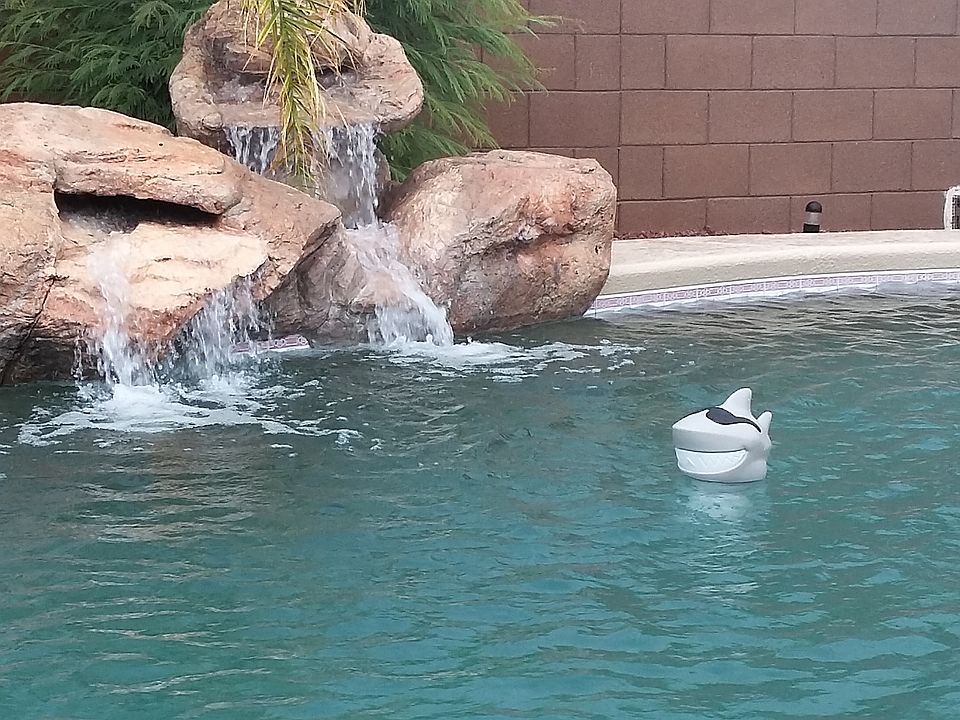 water fall feature & pool
