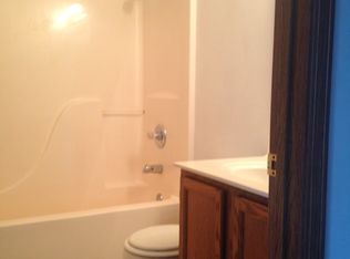 2612 Eastview Dr, Belleville, IL 62221