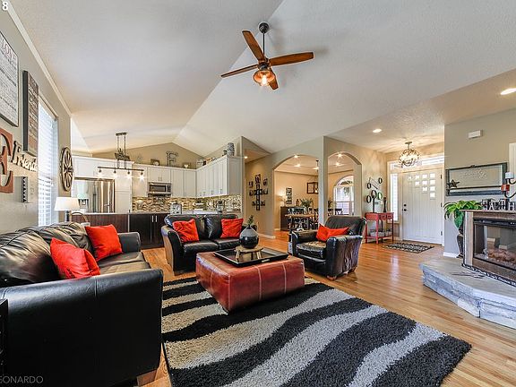 5th image of 36809 NE 157th Ct