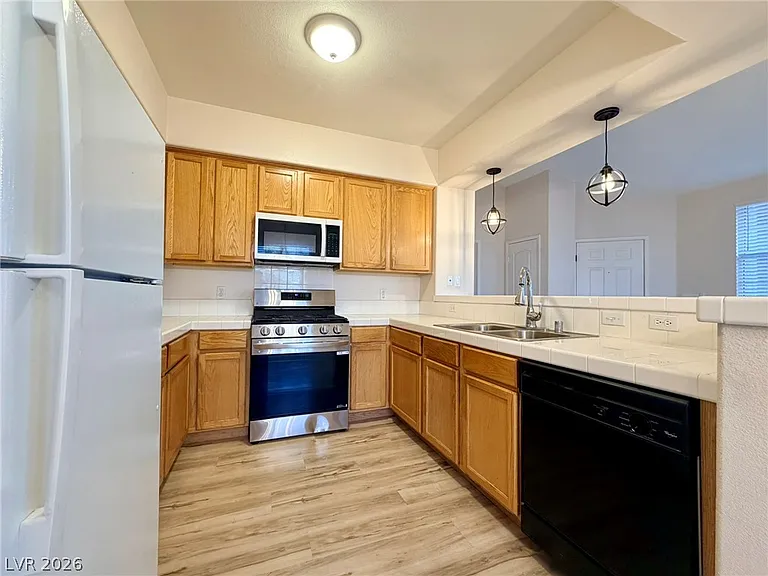 9901 Trailwood Dr #2004 — Photo 9