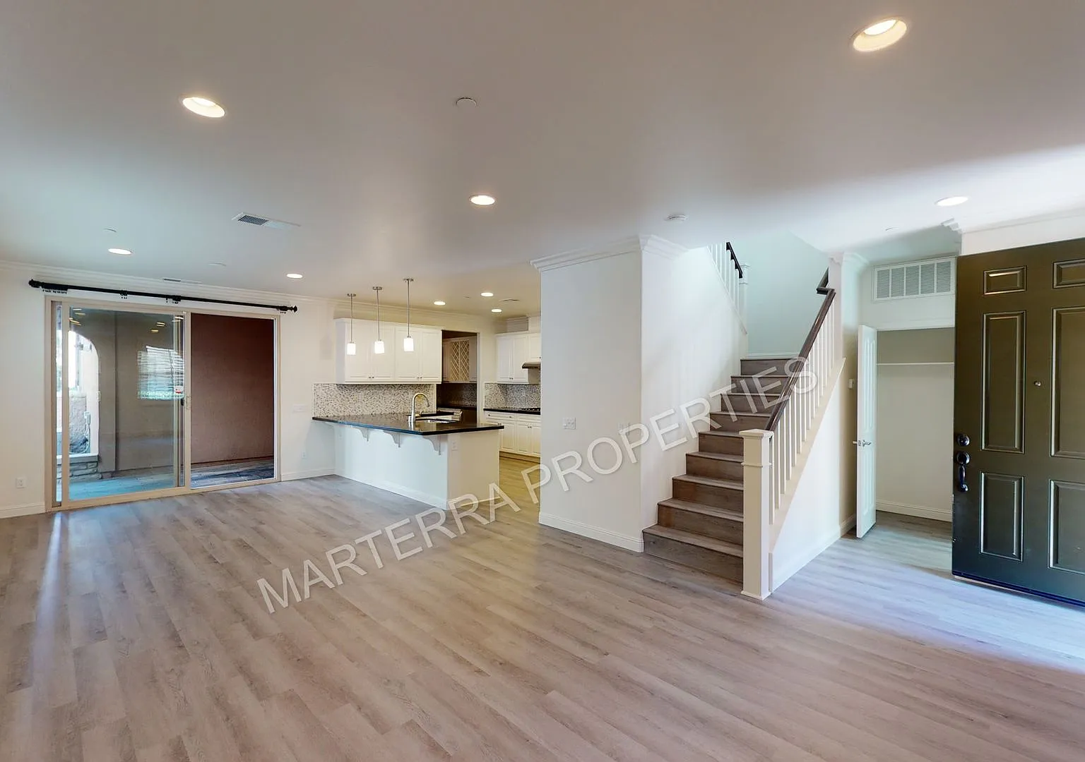 Beautiful 3 Bed/2.5 Bath Home in Portola Springs, Irvine! — Photo 3