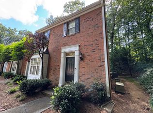 1160 Windsor Pkwy APT 15, Sandy Springs, GA 30319