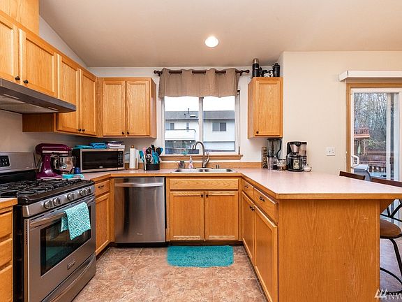 4th image of 503 Hemlock Ave