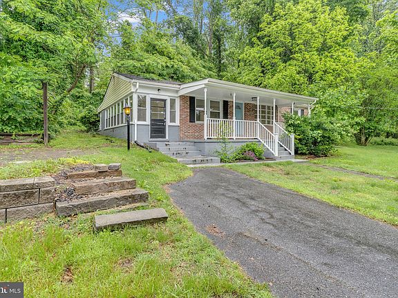 2nd image of 29823 Hillview Dr