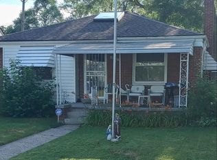 20937 Waltham Rd, Warren, MI 48089