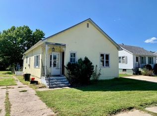 515 S Clark St, Bassett, NE 68714