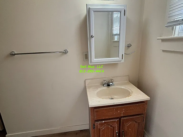 730 Covert Ave — Photo 15