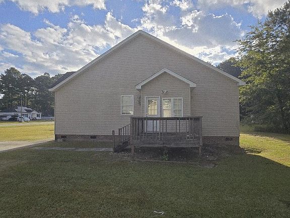 2nd image of 471 Lombardi Ct