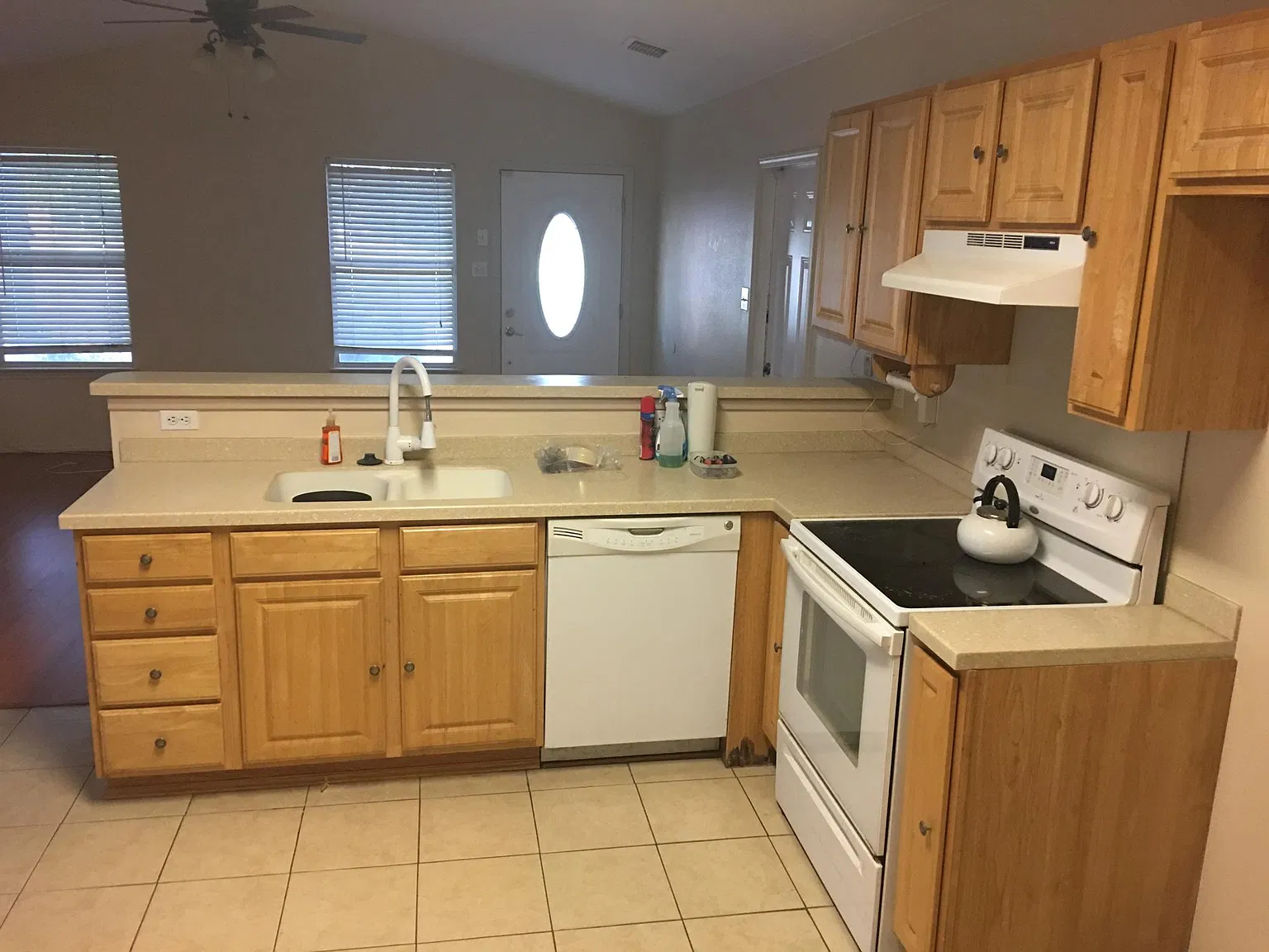 3 bed, 1150 sqft, $1,650 — Photo 4