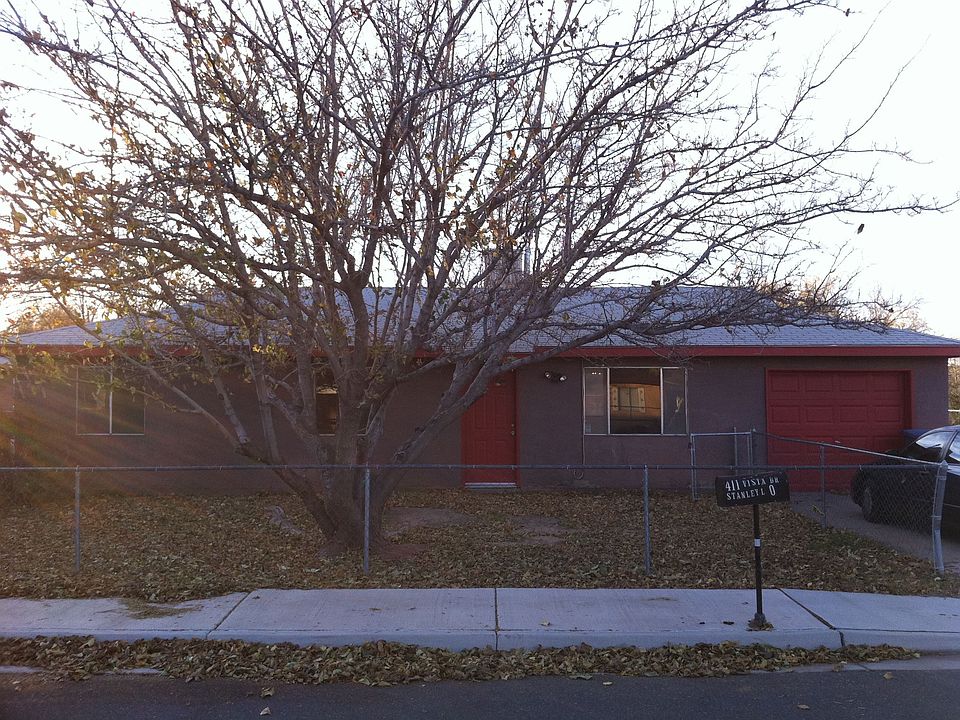 1st image of 411 Vista Dr SW