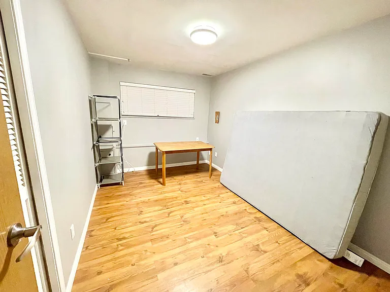 68XX Stanley St #LOWER — Photo 2