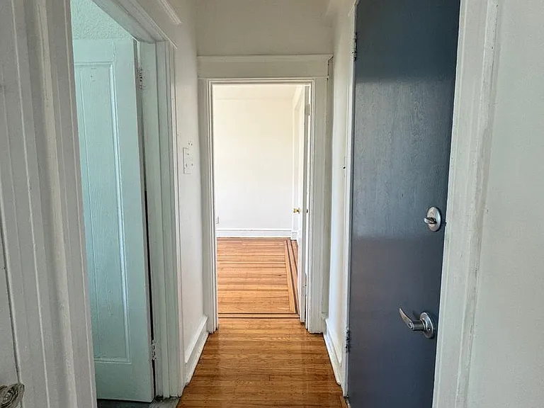 Oak Lynne Apartments — Photo 7