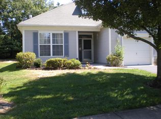 8 Silverwoods Dr, Lakewood, NJ 08701