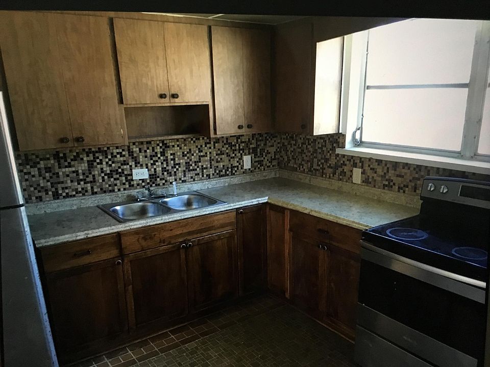 1st image of 12285 NE 6th Ave
